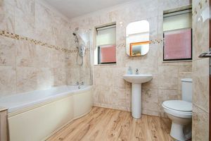 Photo 19- click for photo gallery